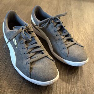Puma Vikky sneakers, size 8.5
